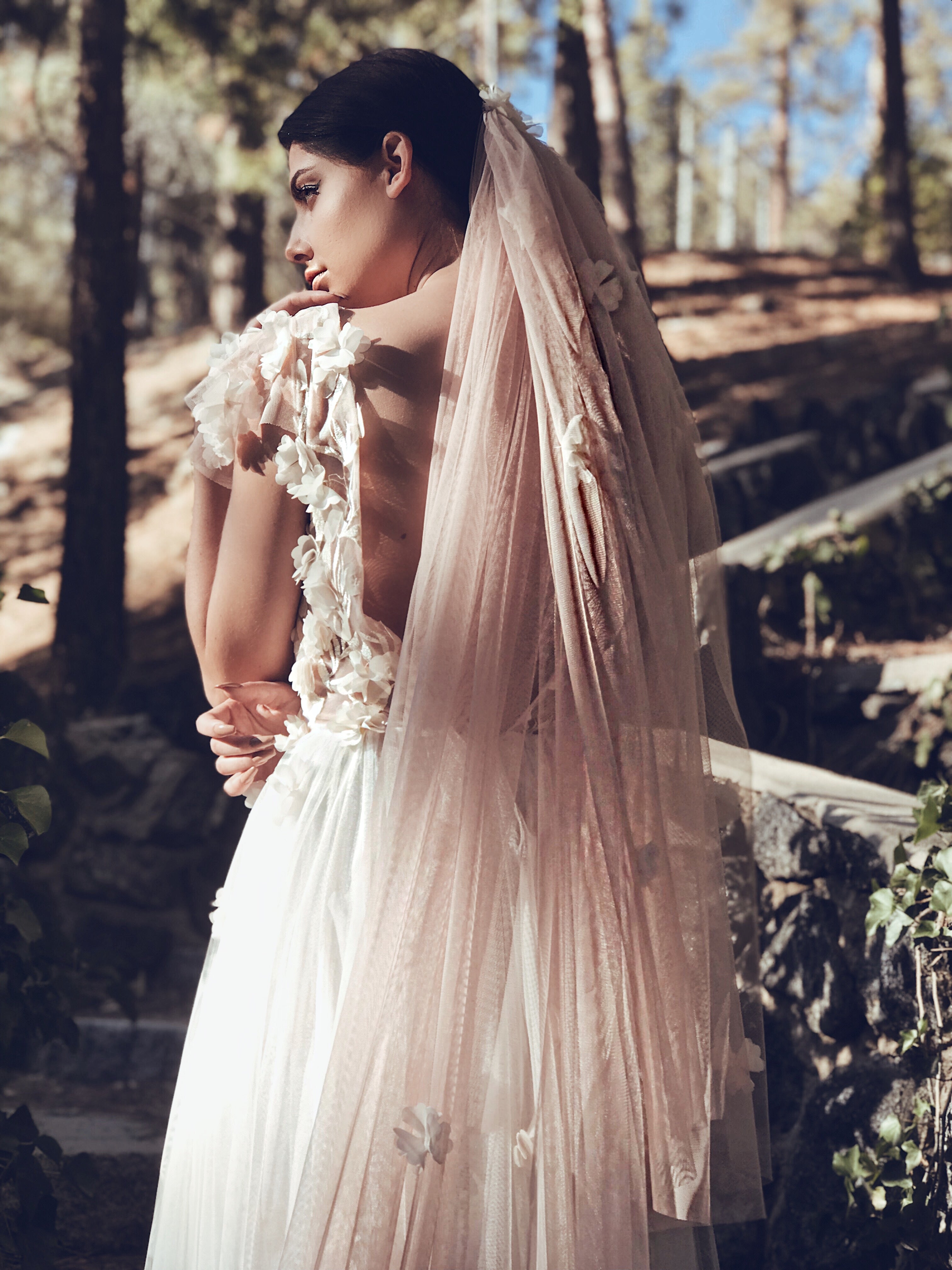 Floral Appliqué Tulle Nette Bridal Veil