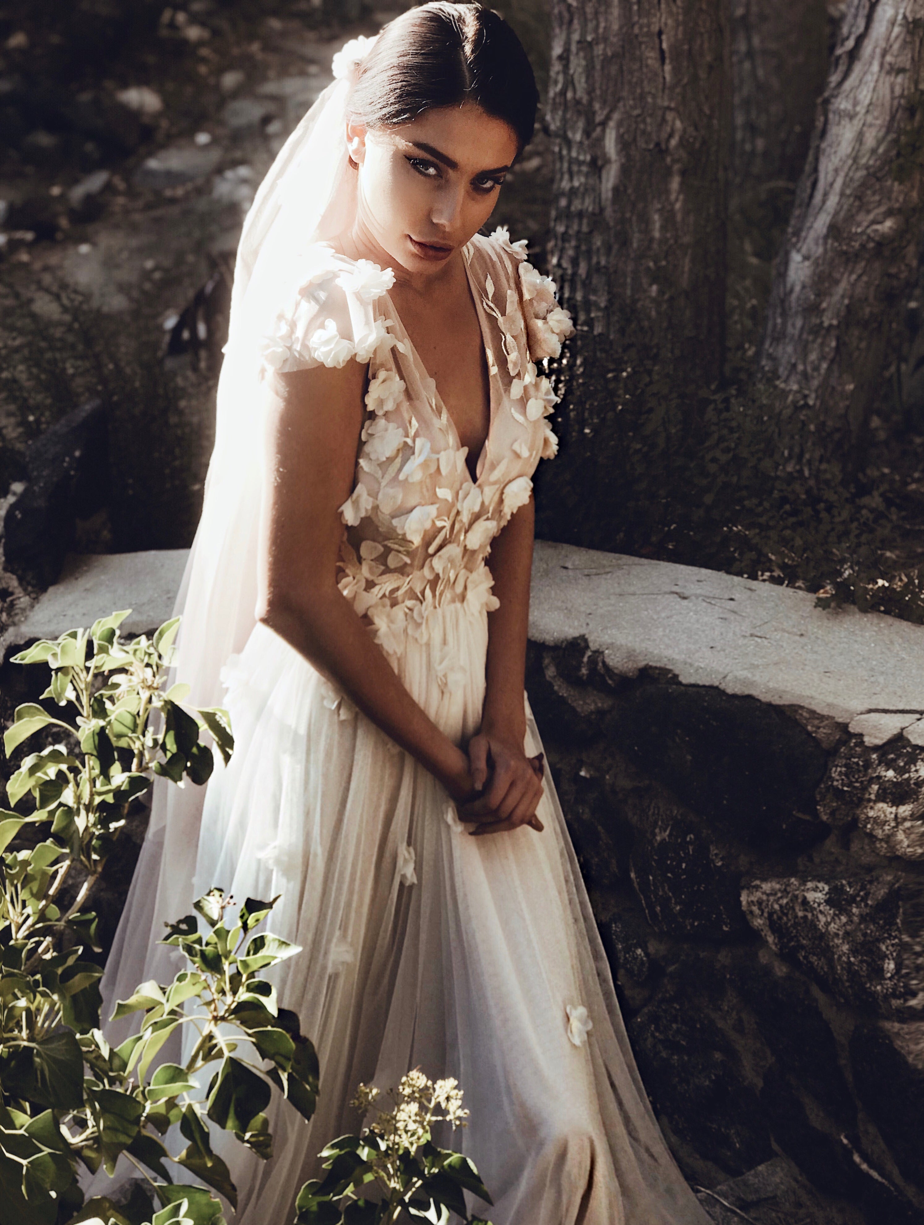 Floral Appliqué Tulle Nette Bridal Veil