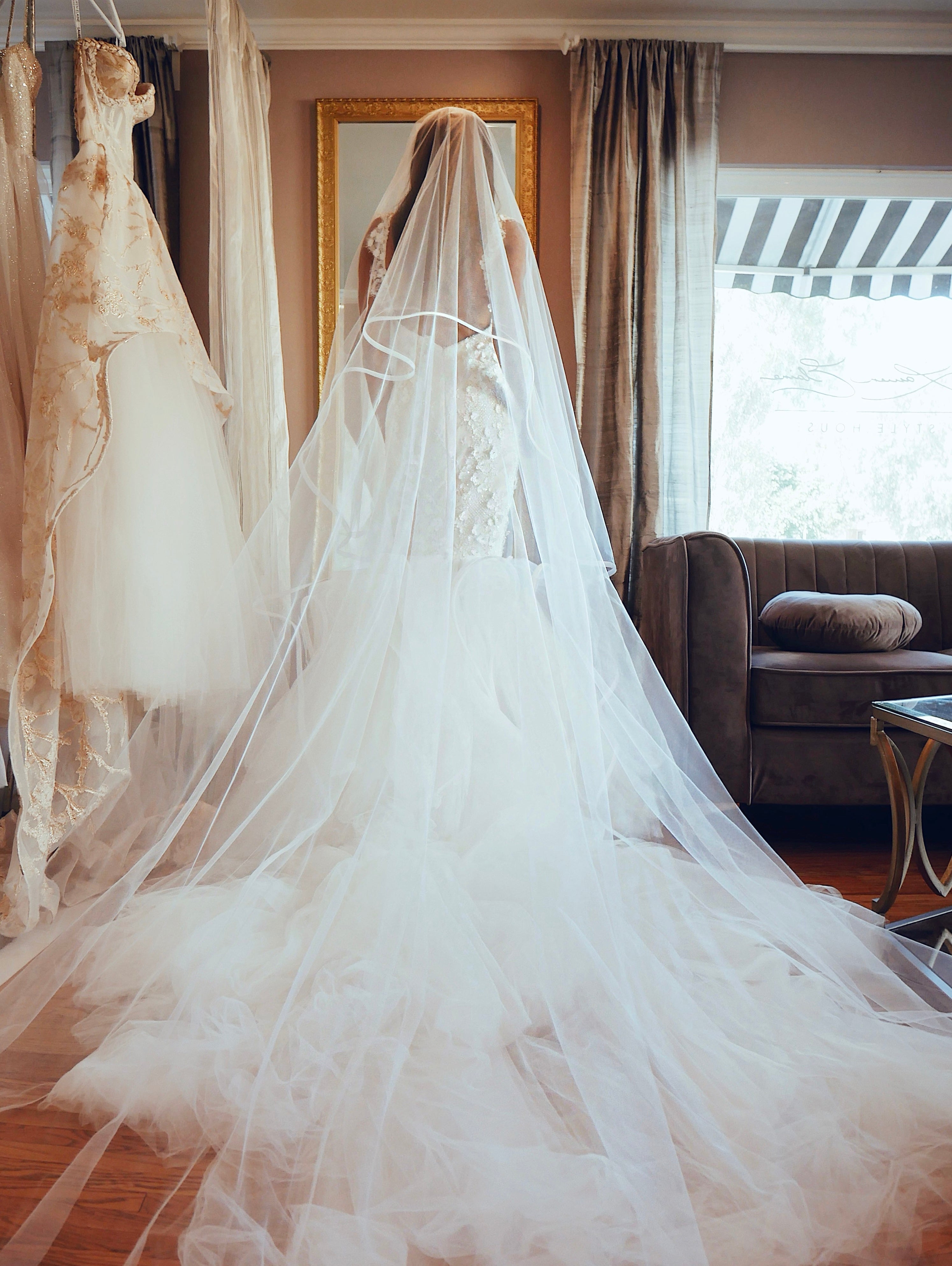 Iris Horsehair Wedding Veil