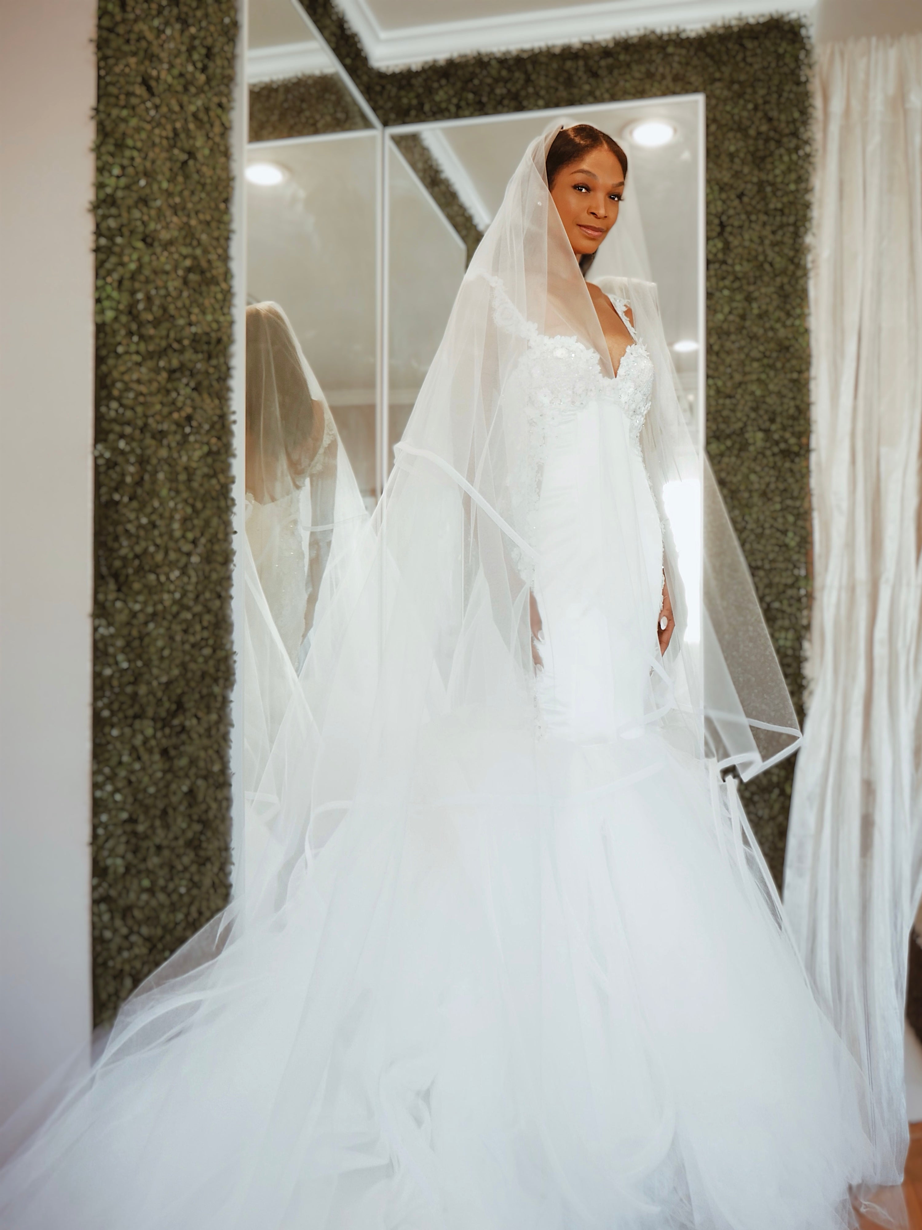 Iris Horsehair Wedding Veil