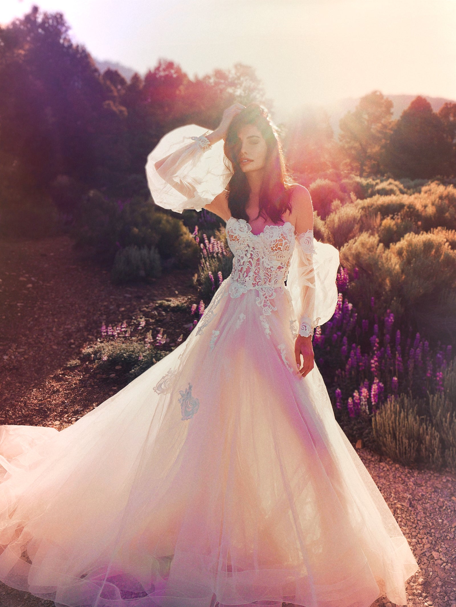 Detachable Guipure Lace and Tulle Bishop Sleeves
