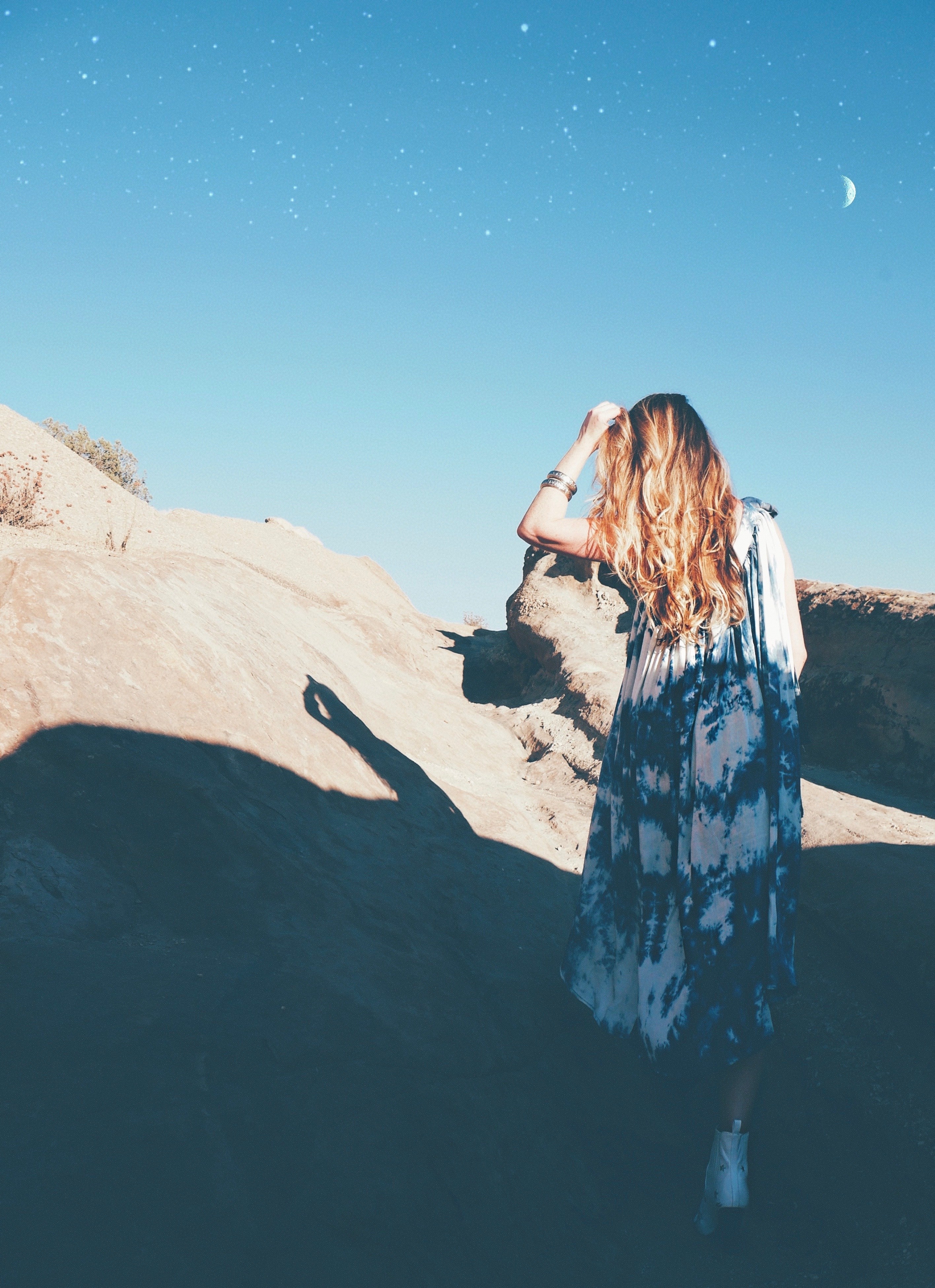 BLUE SKIES AHEAD TOGA MIDI