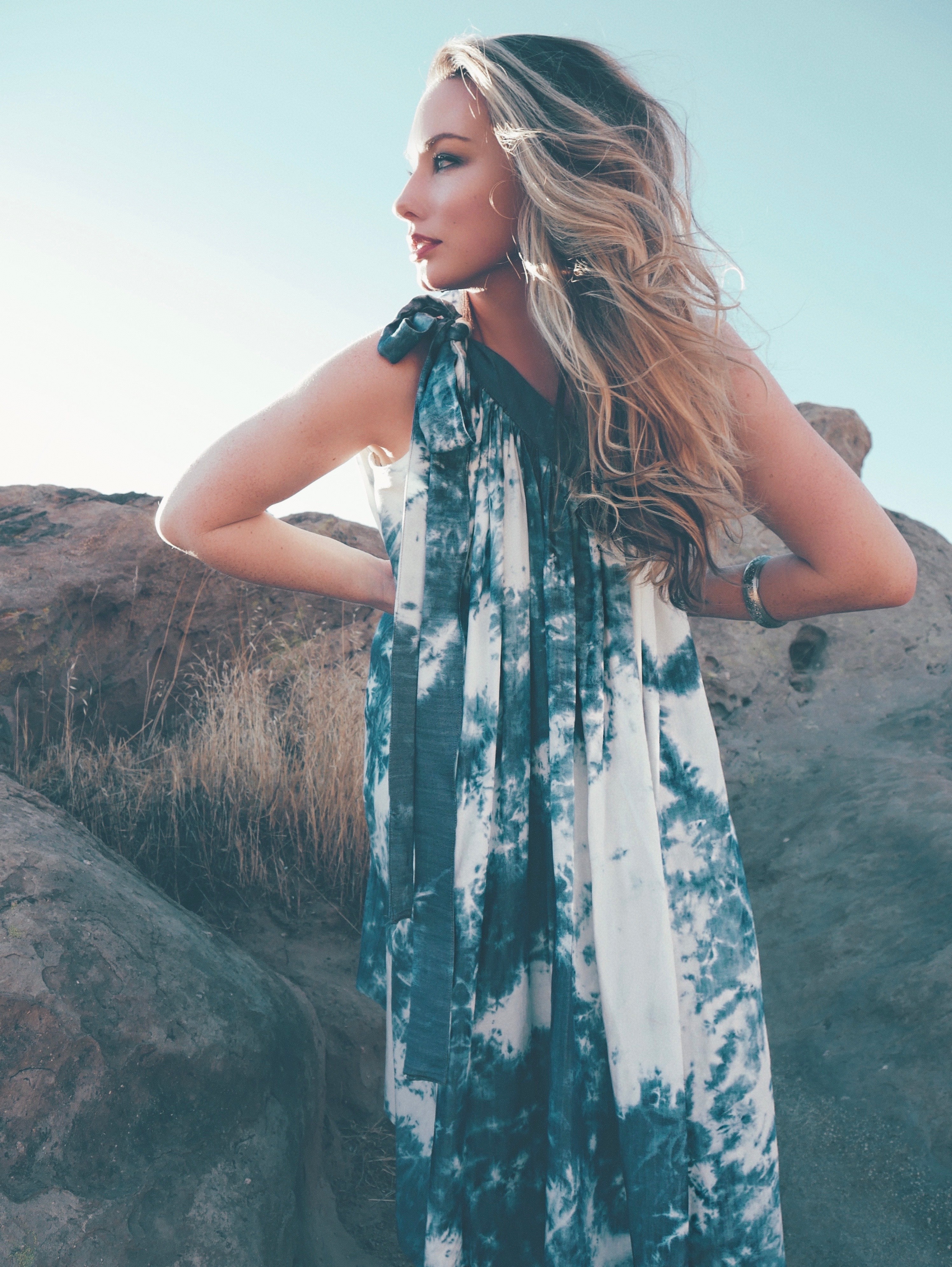 BLUE SKIES AHEAD TOGA MIDI