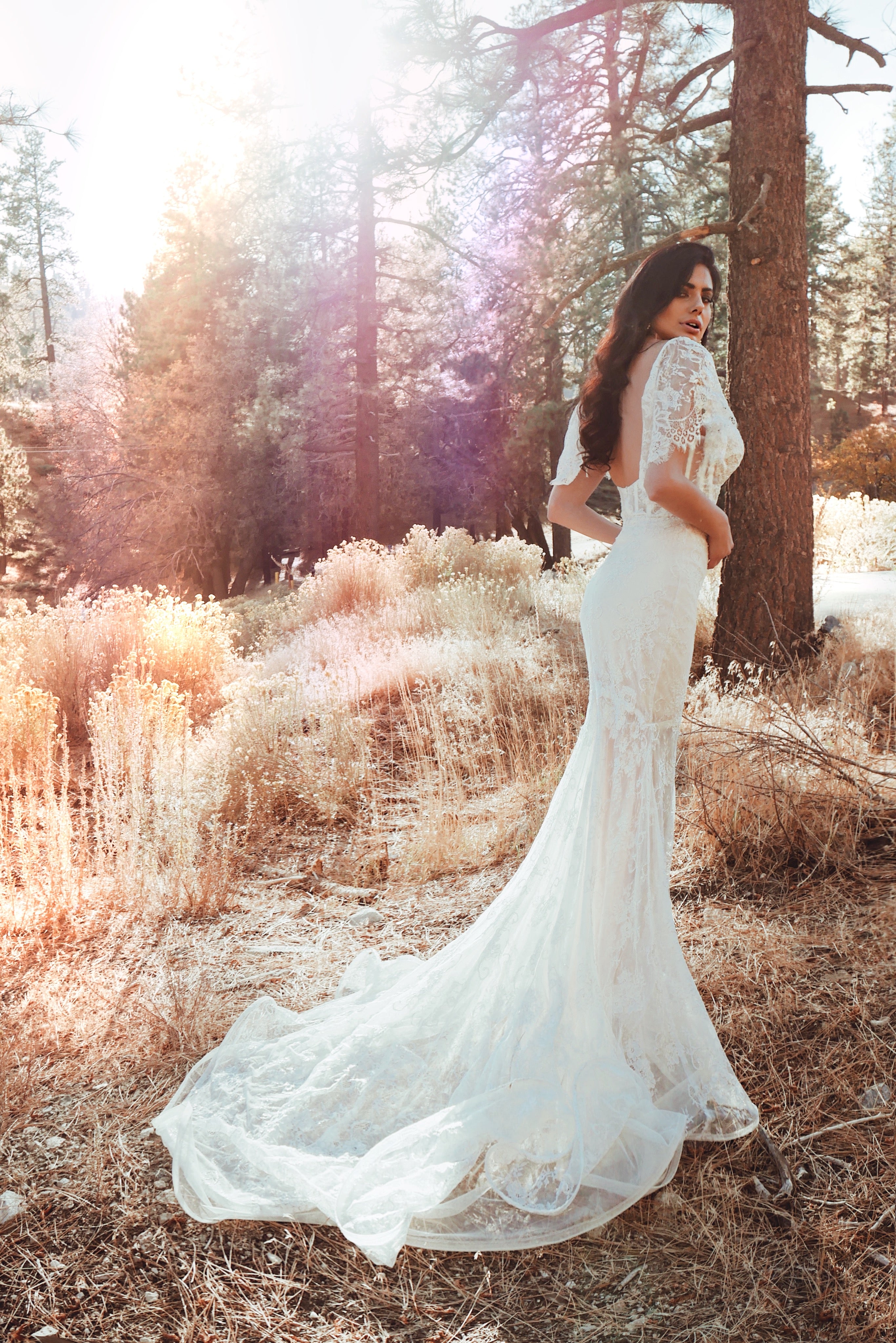 Boho Chic Chantilly Lace Corset Trumpet Wedding Dress