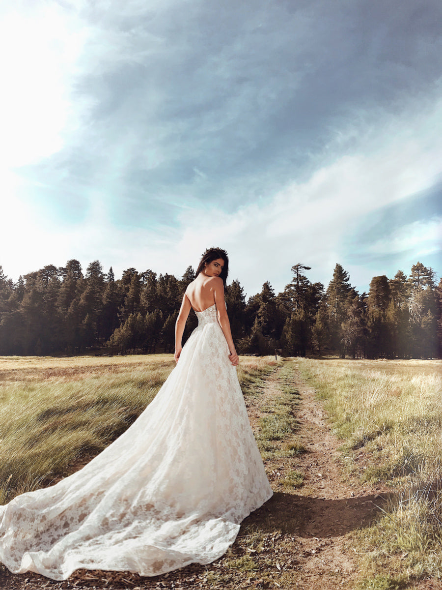 SAMPLE SALE: Maiden
