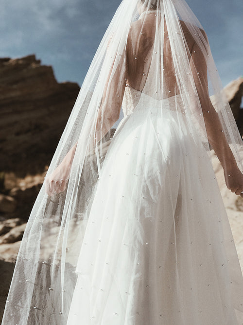 Pearl Drop Tulle Veil