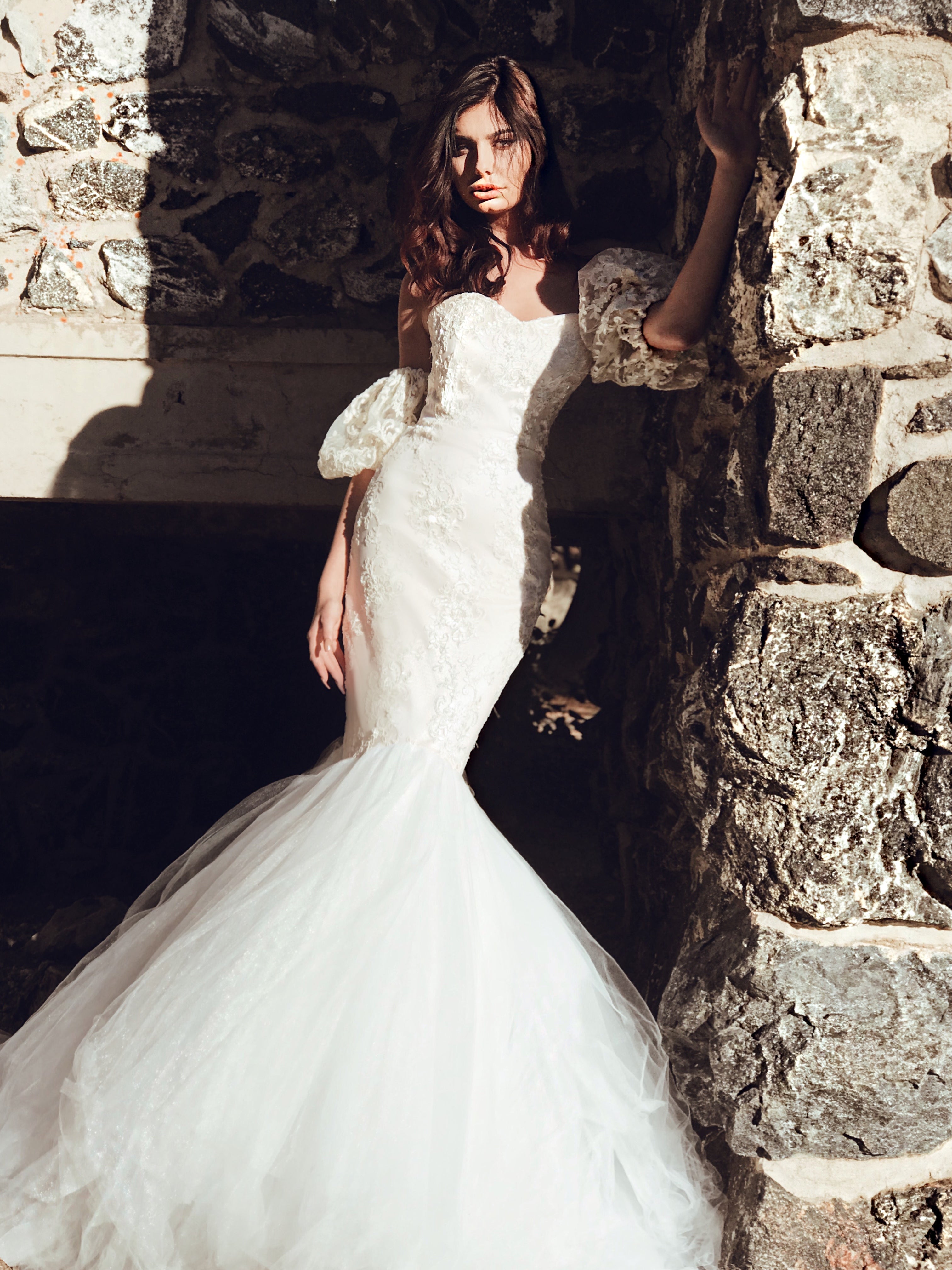 SAMPLE SALE: Avalon