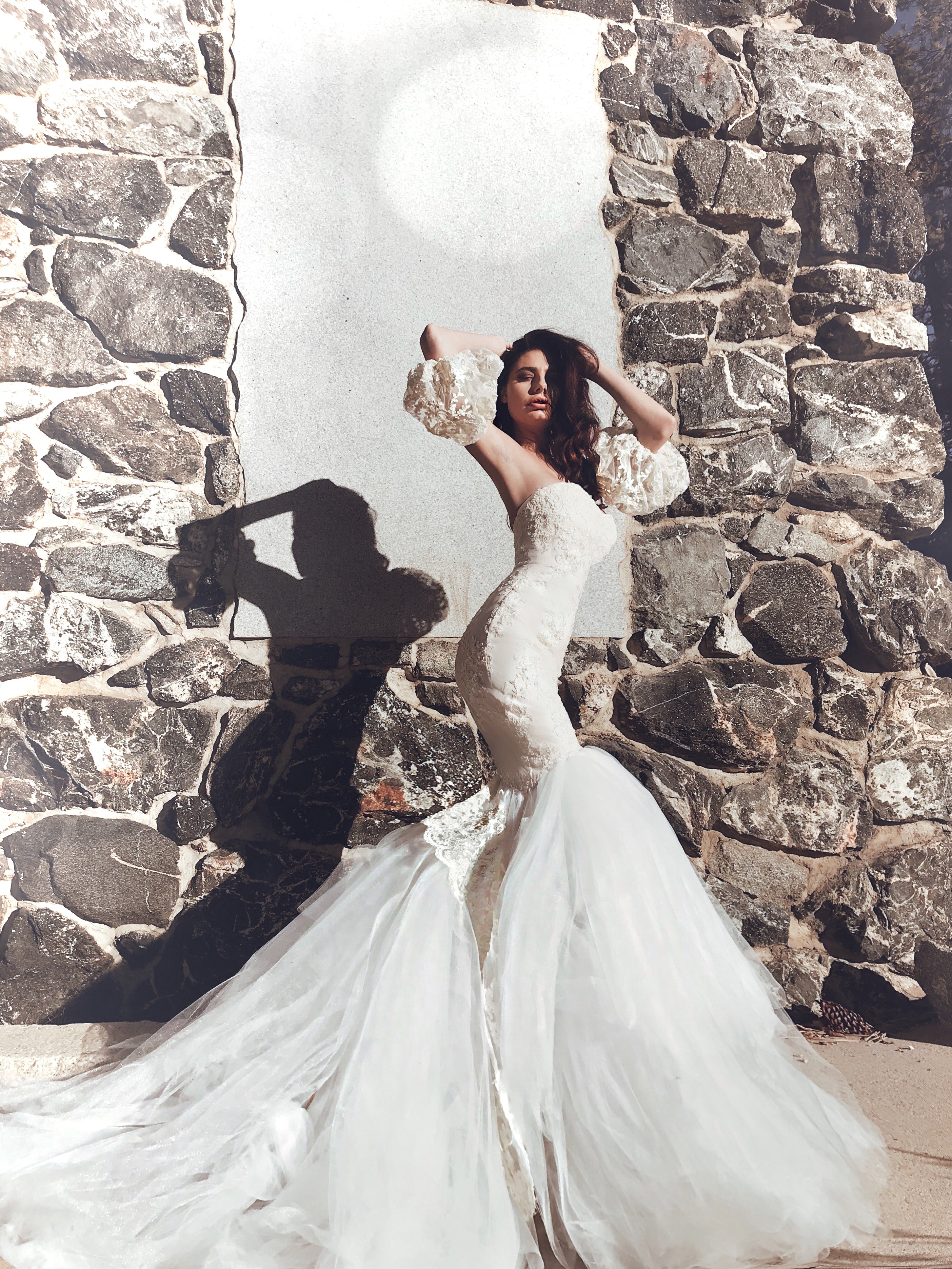 SAMPLE SALE: Avalon