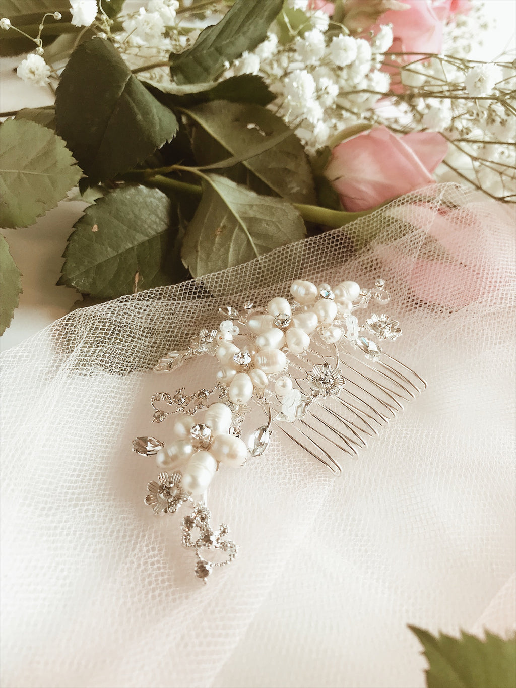 Lauren_Elaine_Bridal_Accesorie  display picture 1