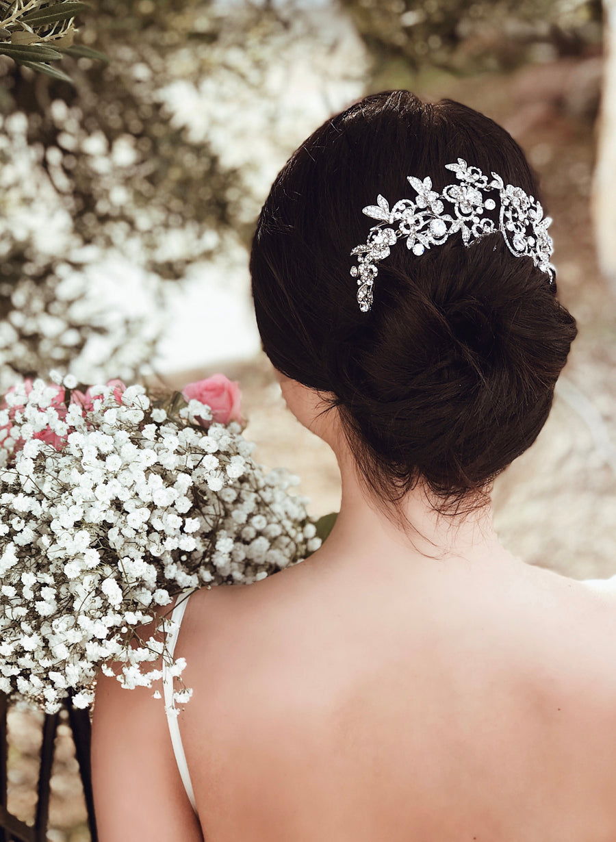 Black Wedding Accessories: 40 Ideas To Wow Your Guests